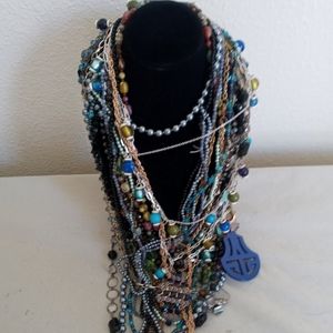 Lot of 10+ Women's Necklaces